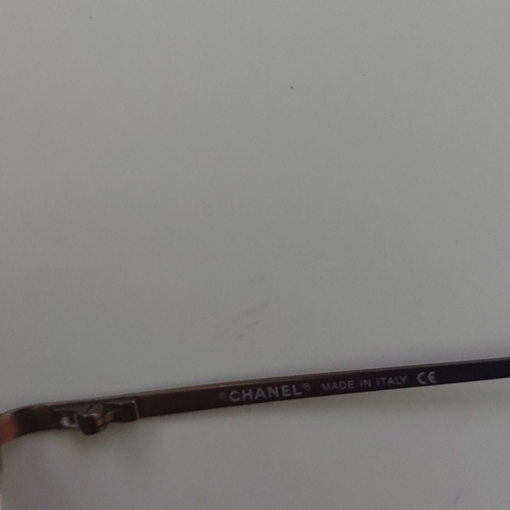 Vintage Chanel prescription glasses 3-piece mount - Picture 10 of 15